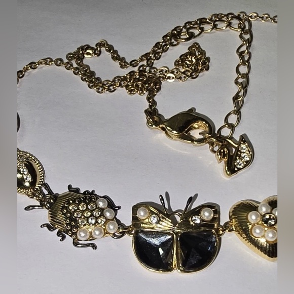Swarovski Butterfly Gold Charm Necklace Swarovski Crystals 17in Adjustable - Picture 4 of 8